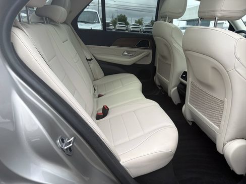 Used 2021 Mercedes-Benz GLE 350 4MATIC image 19