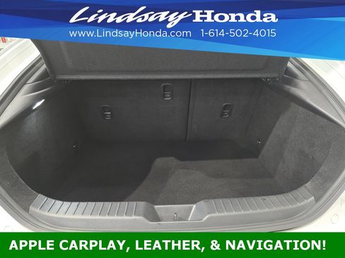 Used 2024 MAZDA MAZDA3 Hatchback w/Premium Plus Pkg image 7