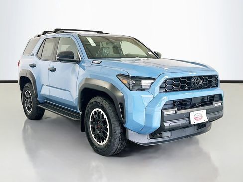 Used 2026 Toyota 4Runner TRD Off-Road Premium w/ Tow Technology Package AWD/4WD image 3