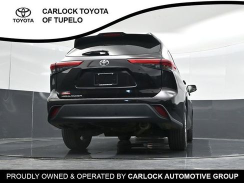 Used 2022 Toyota Highlander L image 38
