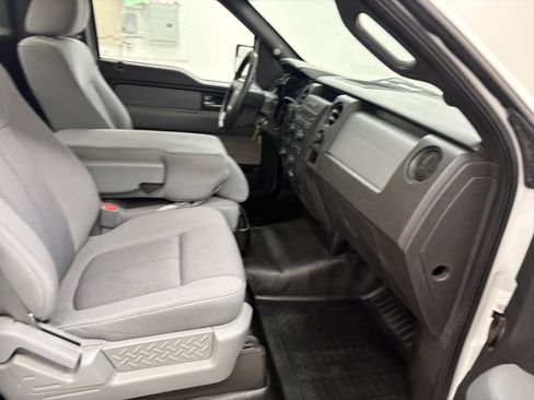 Used 2013 Ford F150 XL w/ Mid Equipment Group RWD image 17