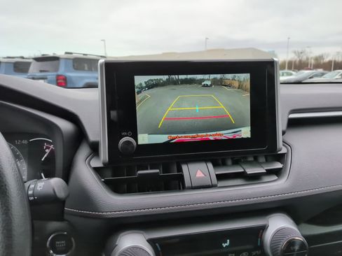 Certified 2025 Toyota RAV4 XLE image 14