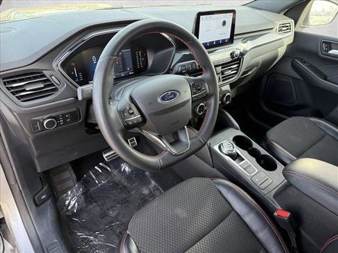 Used 2024 Ford Escape ST-Line image 12