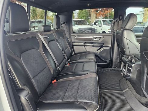 Used 2024 RAM 1500 Laramie image 16