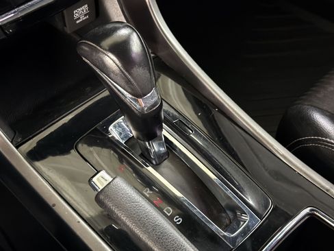 Used 2016 Honda Accord Sport image 16