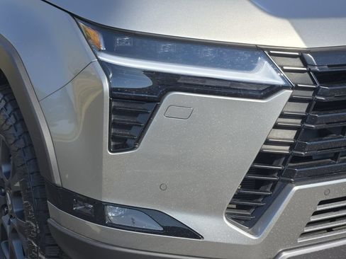 Certified 2025 Lexus GX 550 AWD/4WD image 9