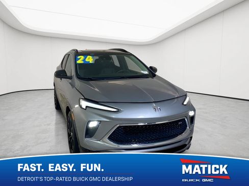 Used 2024 Buick Encore GX Sport Touring w/ Experience Buick Package FWD image 1