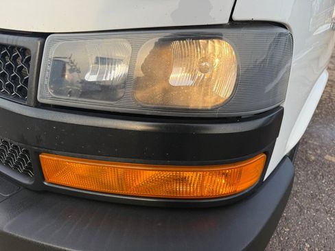 Used 2020 Chevrolet Express 2500 w/ Driver Convenience Package image 38