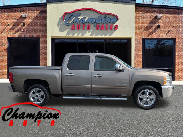 Used 2012 Chevrolet Silverado 1500 LT w/ All-Star Edition RWD image 3