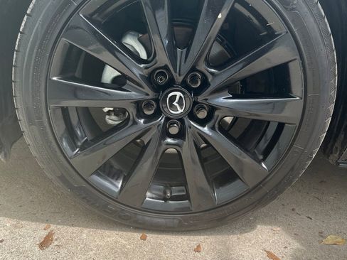 Used 2024 MAZDA MAZDA3 s FWD image 24