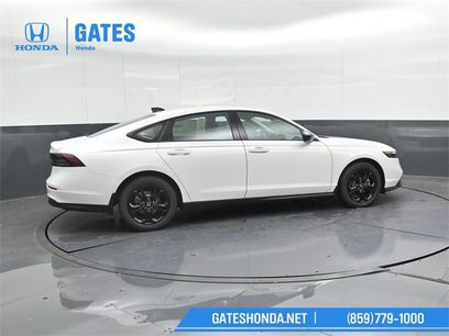 New 2025 Honda Accord SE