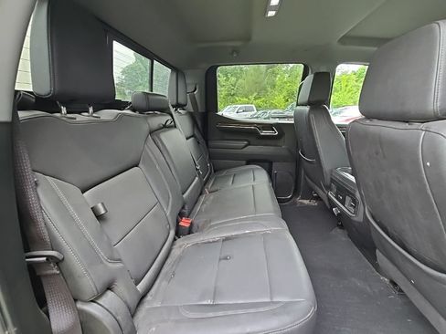 Used 2024 Chevrolet Silverado 1500 LT w/ Leather Package AWD/4WD image 21