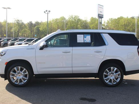 Used 2024 Chevrolet Tahoe High Country w/ Premium Package image 4