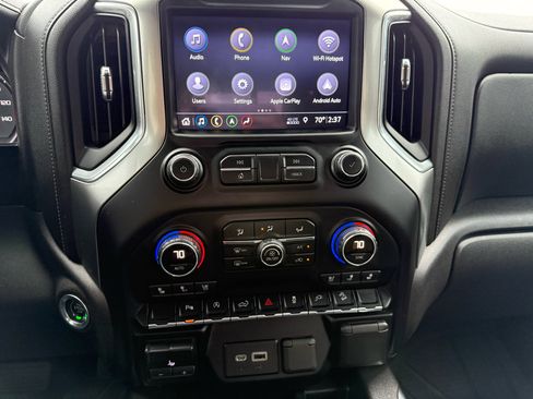 Used 2019 Chevrolet Silverado 1500 LTZ image 30