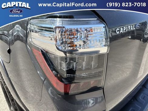 Used 2020 Toyota 4Runner SR5 Premium w/ Moonroof Package RWD image 15