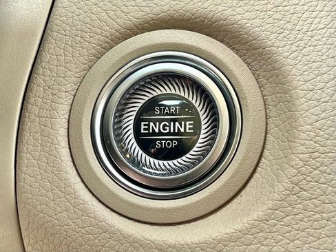 Certified 2022 Mercedes-Benz GLC 300 4MATIC image 26