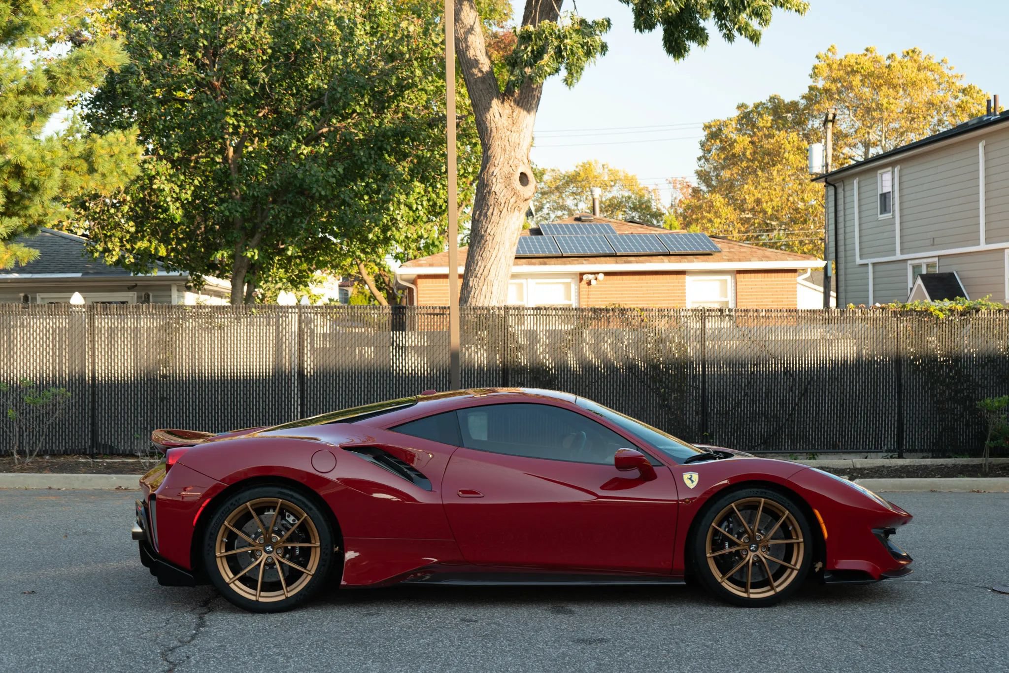 Used 2020 Ferrari 488 Pista Coupe RWD image 15