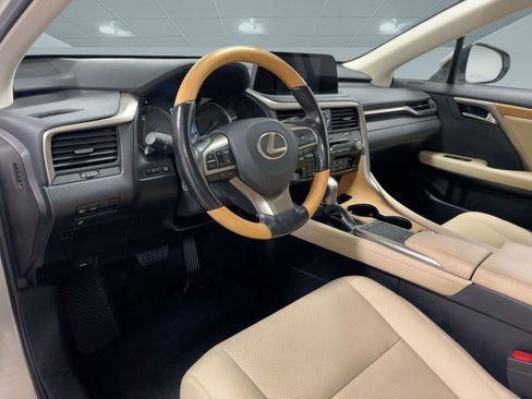 Used 2021 Lexus RX 350L FWD w/ Premium Package image 3