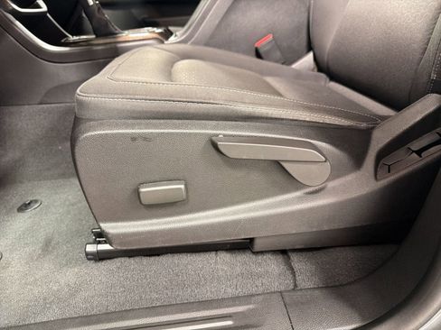Used 2022 GMC Canyon Elevation w/ Driver Alert Package RWD image 14