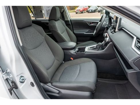 Certified 2025 Toyota RAV4 XLE image 17