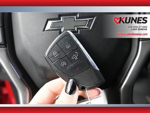 Used 2024 Chevrolet Silverado 1500 LT Trail Boss w/ Convenience Package II AWD/4WD image 33
