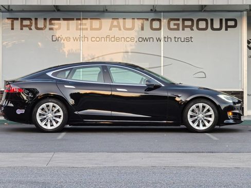 Used 2018 Tesla Model S 75D AWD/4WD image 5