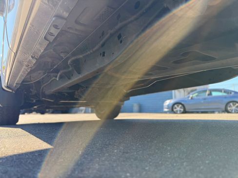 Used 2011 Ford F150 Platinum image 11