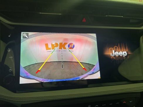 New 2026 Jeep Cherokee Limited image 33