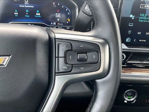 Used 2023 Chevrolet Silverado 1500 LT w/ Protection Package AWD/4WD image 17