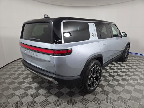 Used 2024 Rivian R1S Adventure image 5