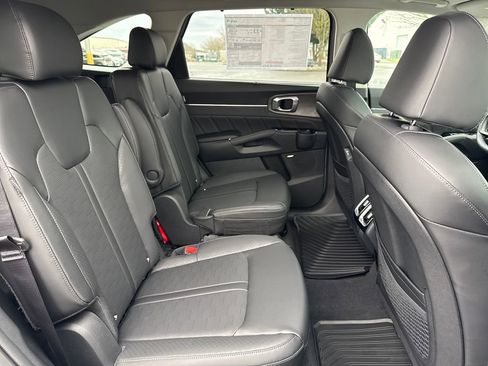 New 2026 Kia Sorento SX image 12