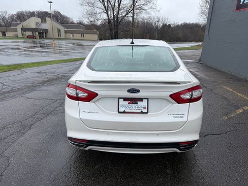 Used 2016 Ford Fusion Titanium image 4