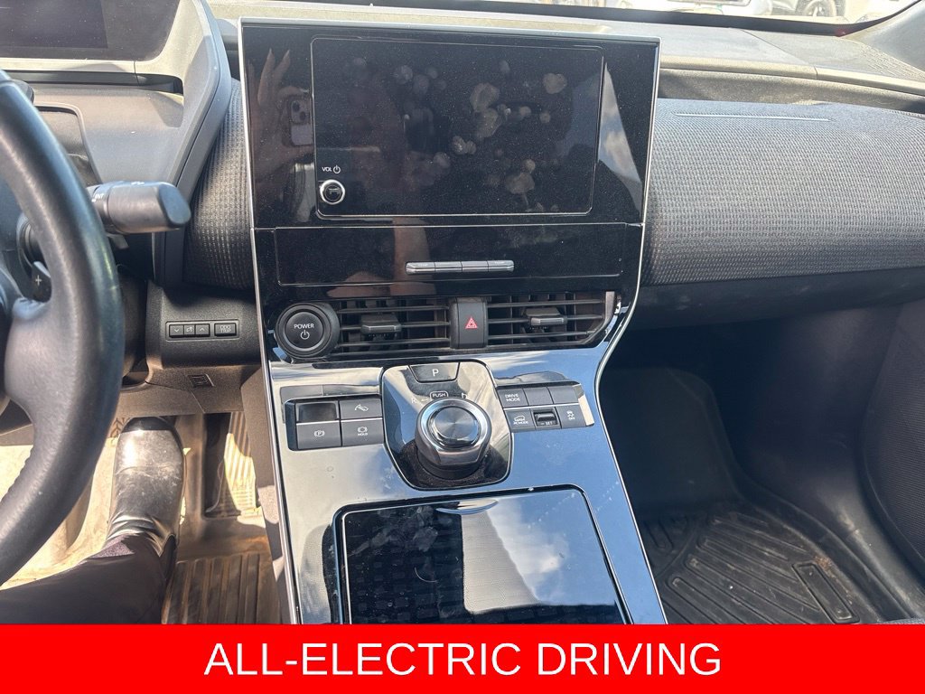 Used 2023 Subaru Solterra AWD image 13