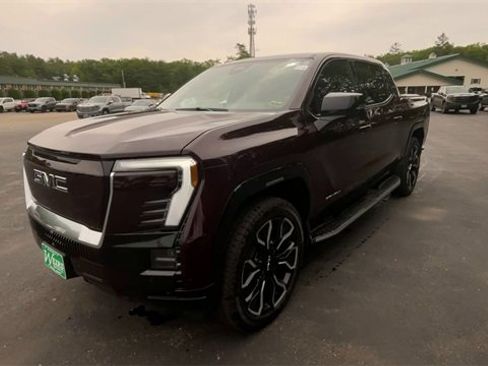 New 2025 GMC Sierra EV Denali image 5