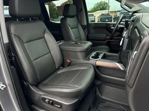 Used 2020 GMC Sierra 1500 SLT AWD/4WD image 17