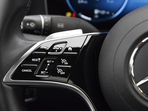 Used 2023 Mercedes-Benz E 350 Sedan image 24