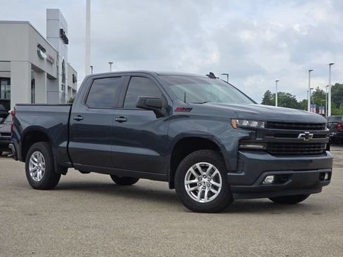 Used 2020 Chevrolet Silverado 1500 RST AWD/4WD image 2