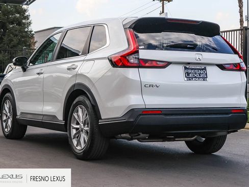 Used 2023 Honda CR-V EX image 4