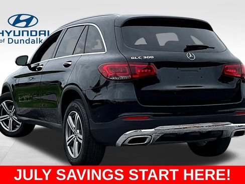 Used 2022 Mercedes-Benz GLC 300 w/ Premium Package Lite image 5