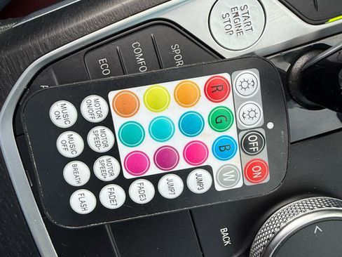 Used 2022 BMW M340i xDrive image 27