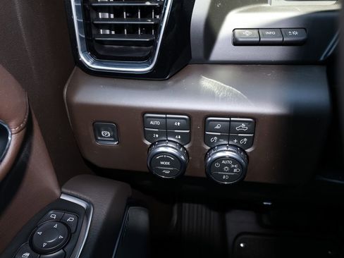 New 2026 GMC Sierra 1500 Denali w/ Technology Package AWD/4WD image 28