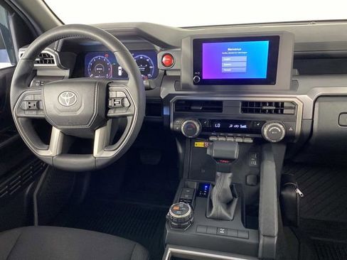 Used 2025 Toyota 4Runner TRD Off-Road AWD/4WD image 13