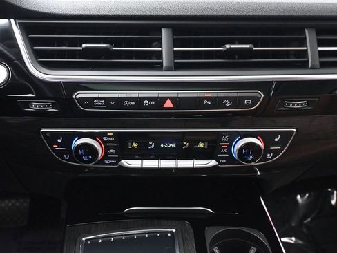 Used 2018 Audi Q7 3.0T Prestige image 38