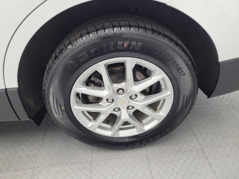Used 2023 Chevrolet Equinox LT AWD/4WD image 31