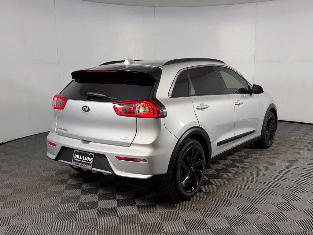 Used 2019 Kia Niro S Touring FWD image 7