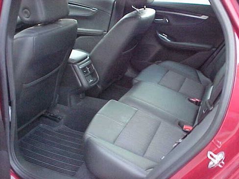 Used 2020 Chevrolet Impala LT w/ LT Convenience Package FWD image 12
