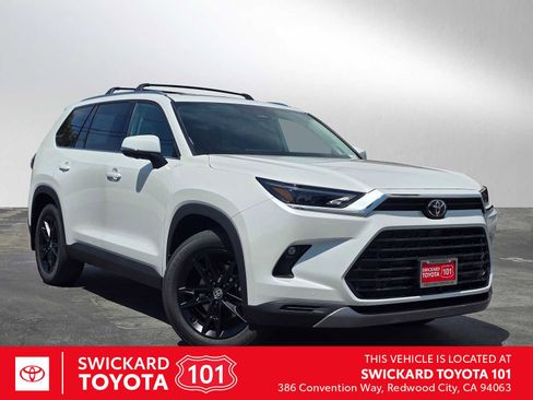 New 2026 Toyota Grand Highlander Limited AWD/4WD image 1