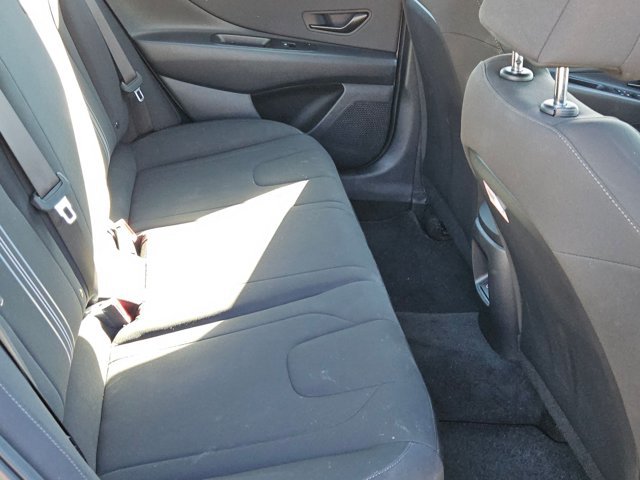 Used 2025 Hyundai Elantra SEL FWD image 18