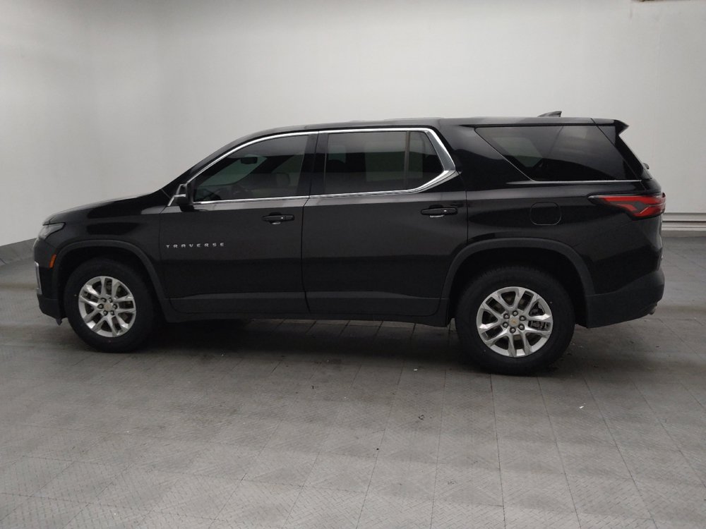 Used 2023 Chevrolet Traverse LS w/ Safety Package FWD image 3