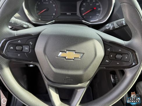 Used 2023 Chevrolet TrailBlazer LT FWD image 16